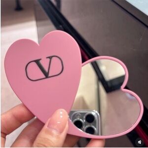 Valentino Pink Heart mirror with magnetic pad